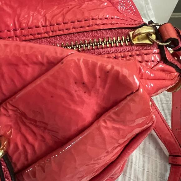 COACH 💓Bright Pink💗 Colored Patent Leather Ruched Handbag/Crossbody - Picture 6 of 6